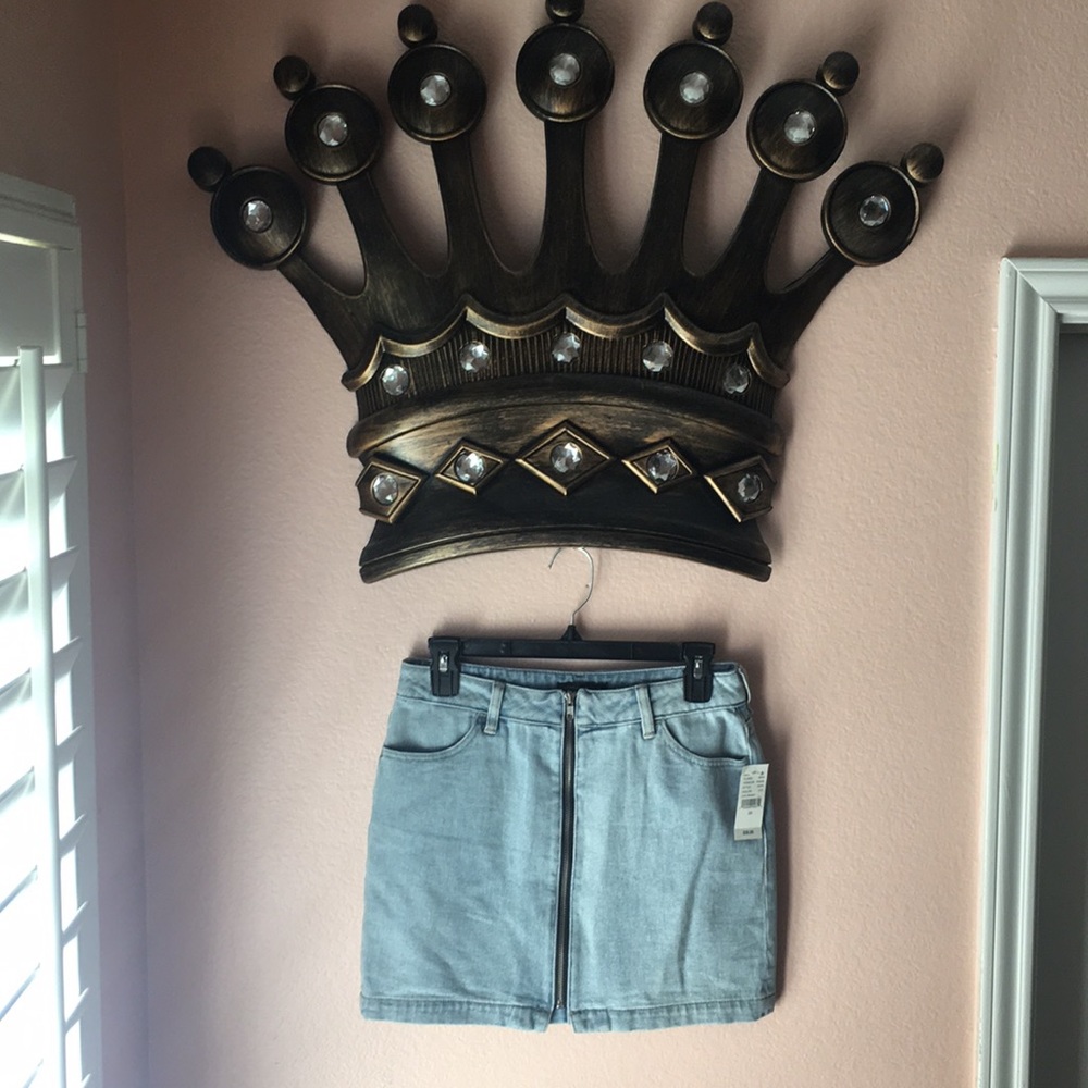 Denim Kendall & Kylie skirt